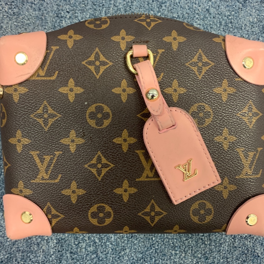 Louis Vuitton Purse